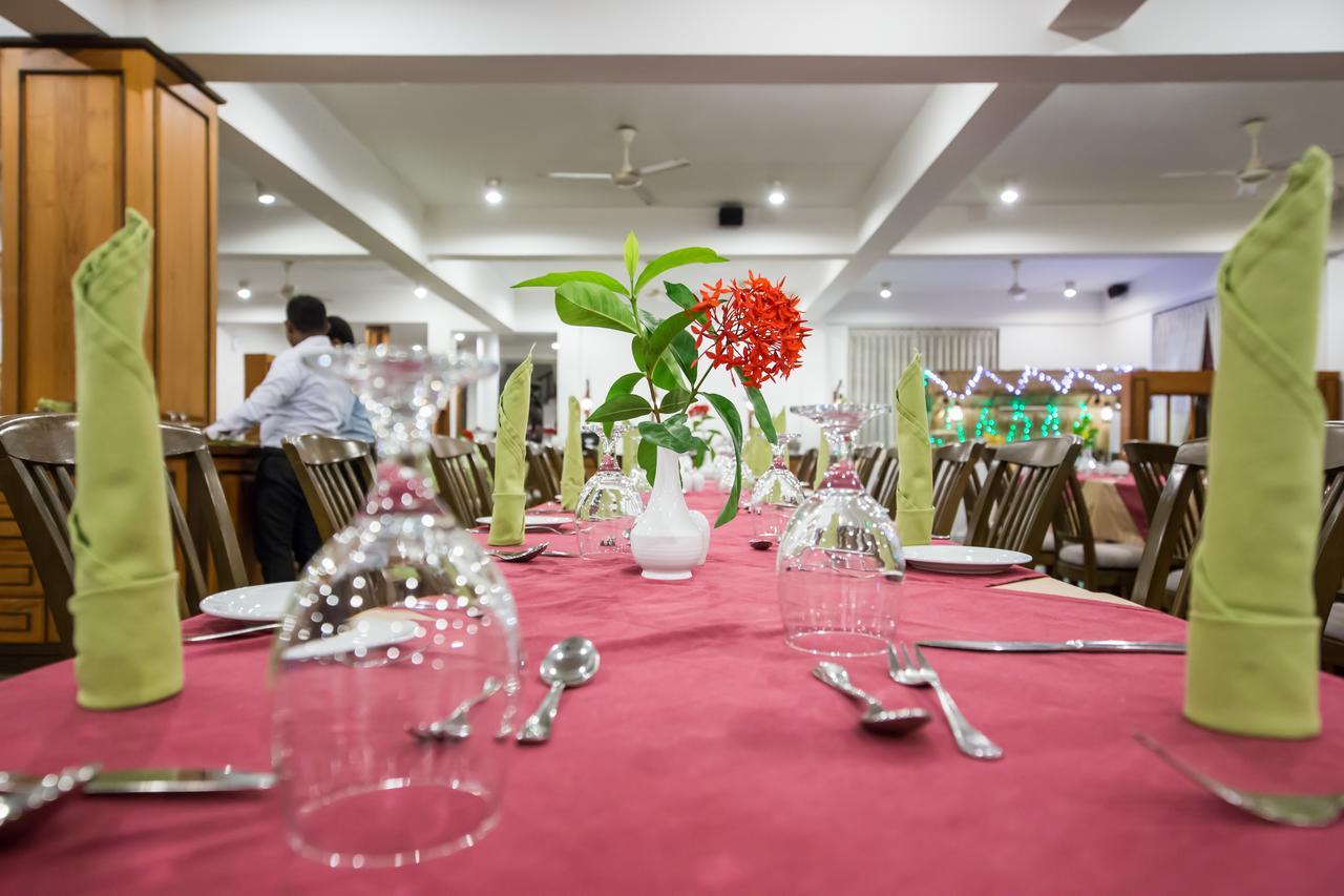 โรงแรมยาพาหุวะ พาราไดซ์ Yapahuwa ภายนอก รูปภาพ